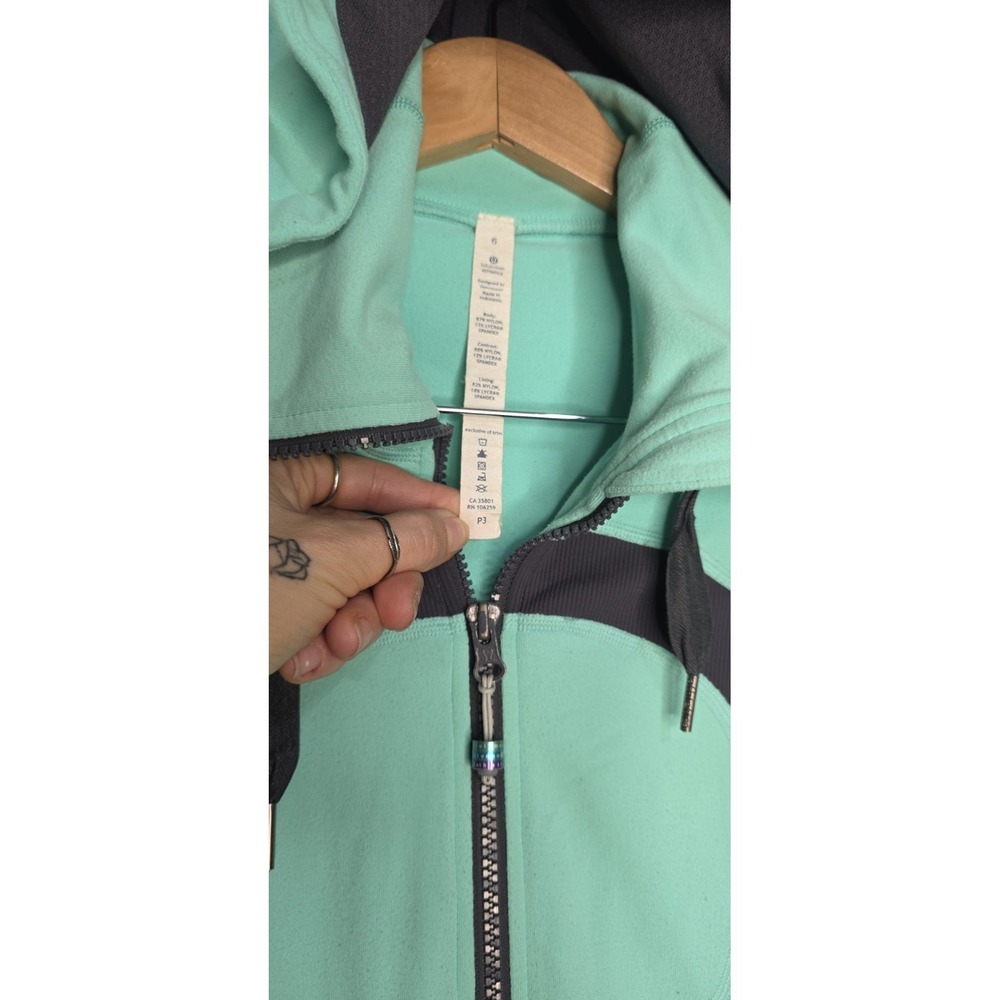 Lululemon Women‎ 6 Full Zip Teal Gray Athletic Workout Hoodie Sweatshirt Yoga - Picture 3 of 6